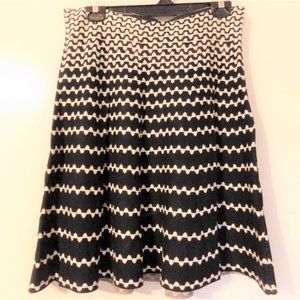 Roz & Ali Knit Flared Skirt Black and White Size Medium